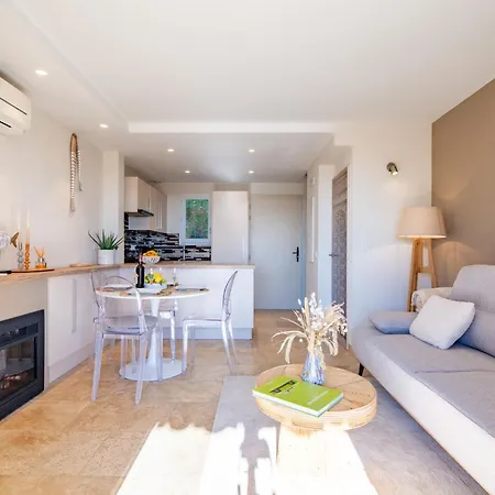 Tatil Evi Le Bougainvillier By Interhome