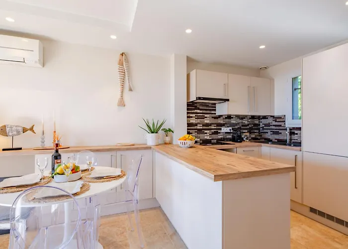 Le Bougainvillier By Interhome Sainte-Maxime