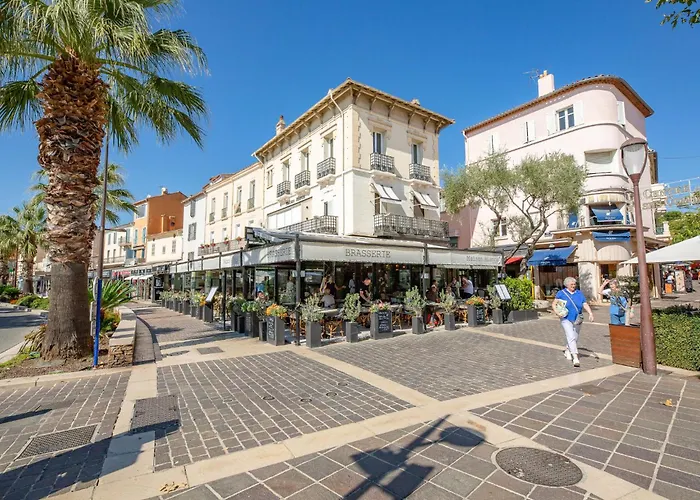 Holiday home Le Bougainvillier By Interhome Sainte-Maxime